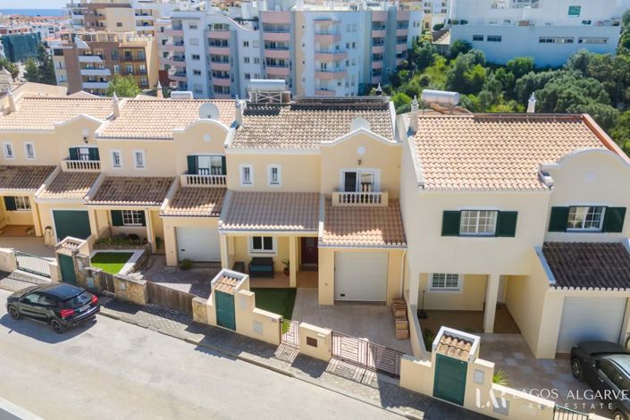 Image No.45-3 Bed Villa for sale