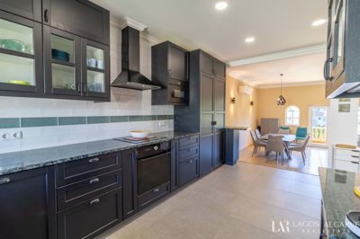 4507-810236-f3f118e7c37f7f368f07435f1da9c3e2a