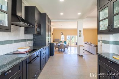 4507-810236-f3f118e7c37f7f368f07435f1da9c3e2a