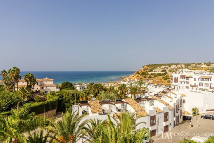 Image No.17-2 Bed Apartment for sale