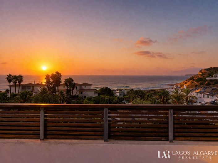 Image No.21-2 Bed Apartment for sale