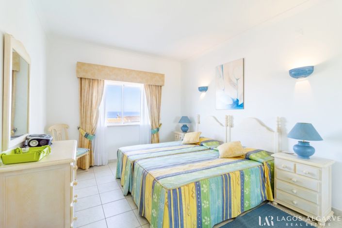 Image No.22-3 Bed Apartment for sale