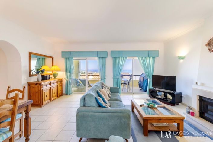 Image No.3-3 Bed Apartment for sale