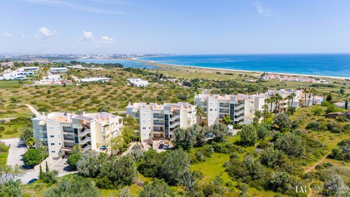 Image No.40-3 Bed Apartment for sale