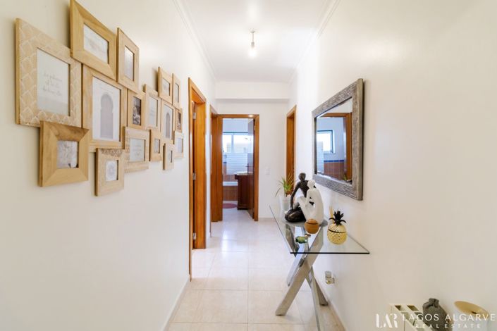 Image No.13-3 Bed Apartment for sale