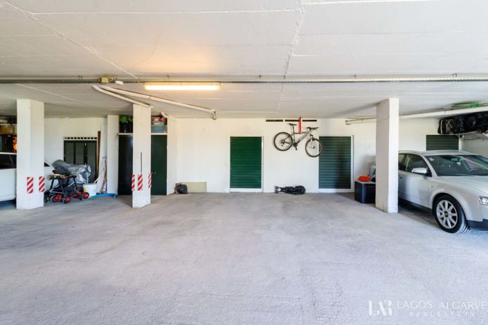 Image No.21-3 Bed Apartment for sale