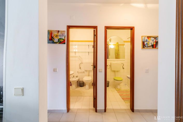 Image No.10-3 Bed Apartment for sale