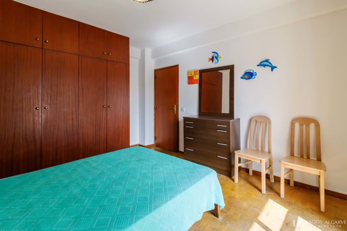 Image No.11-3 Bed Apartment for sale