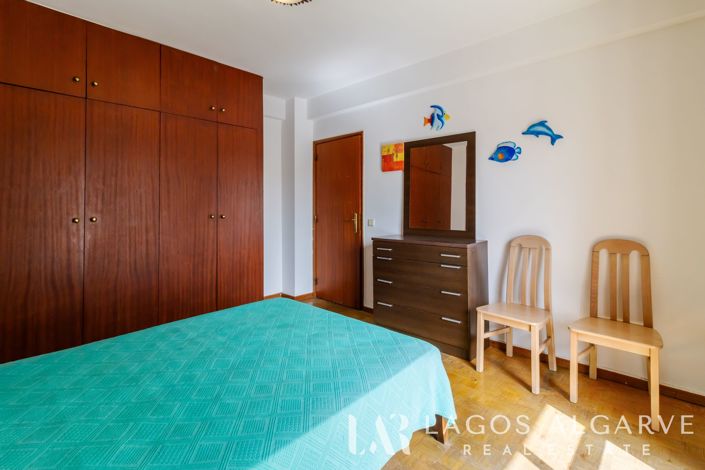 Image No.12-3 Bed Apartment for sale