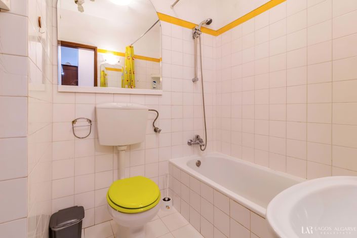 Image No.18-3 Bed Apartment for sale