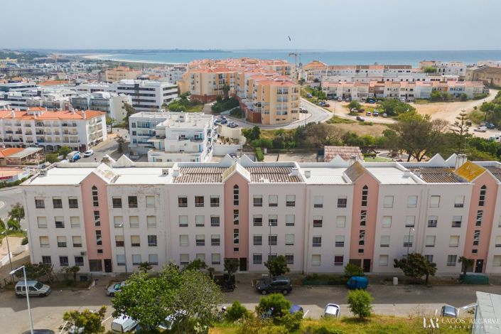 Image No.22-3 Bed Apartment for sale