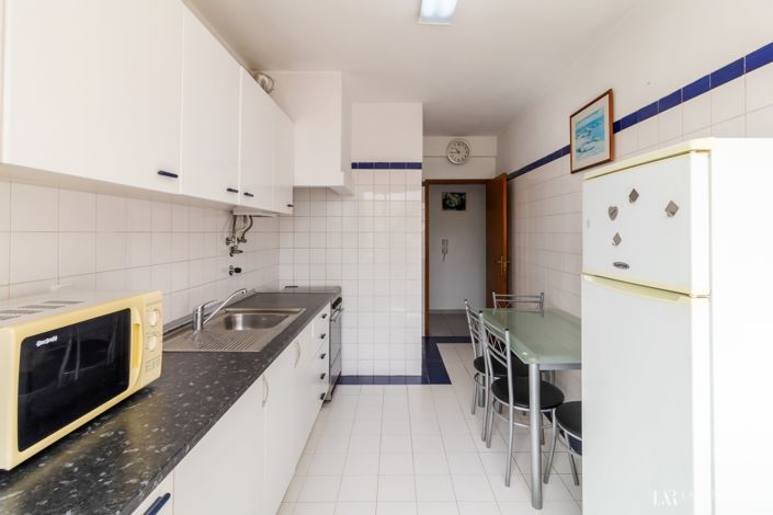 Image No.8-3 Bed Apartment for sale