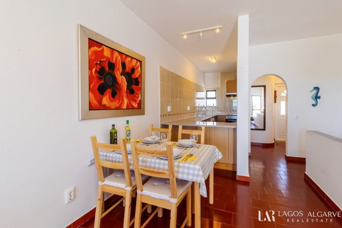 Image No.11-2 Bed Apartment for sale