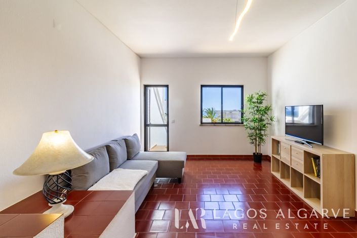 Image No.13-2 Bed Apartment for sale