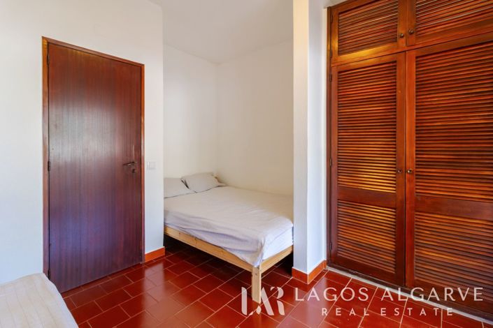 Image No.27-2 Bed Apartment for sale
