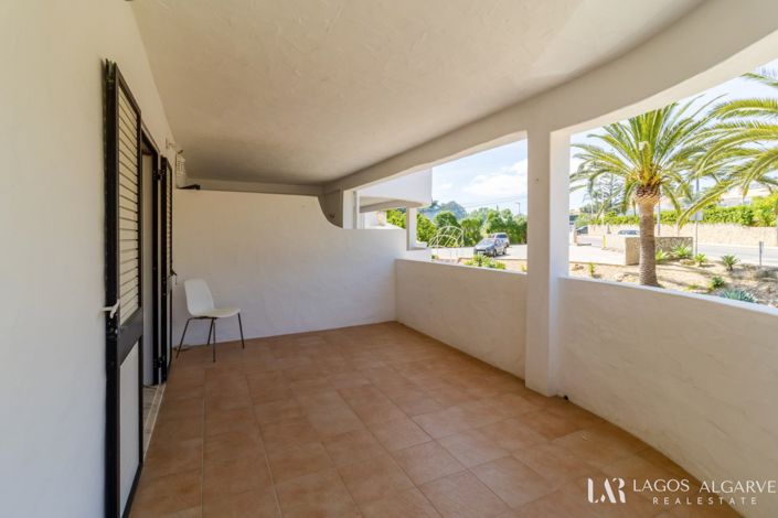 Image No.28-2 Bed Apartment for sale