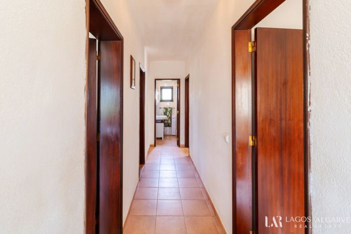 Image No.12-2 Bed Villa for sale