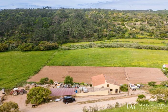 Image No.19-2 Bed Villa for sale