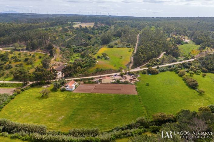 Image No.20-2 Bed Villa for sale