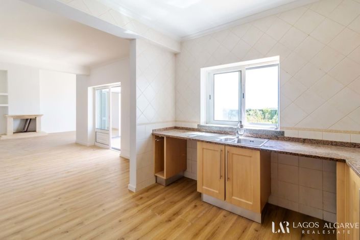 Image No.19-4 Bed Villa for sale
