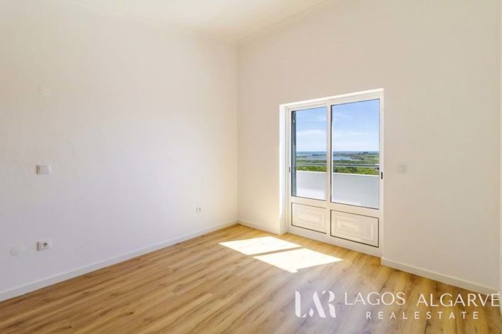 Image No.39-4 Bed Villa for sale