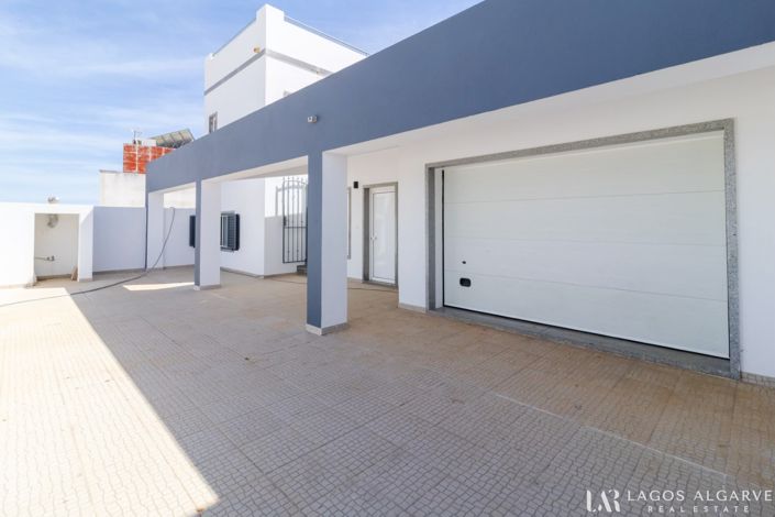Image No.47-4 Bed Villa for sale