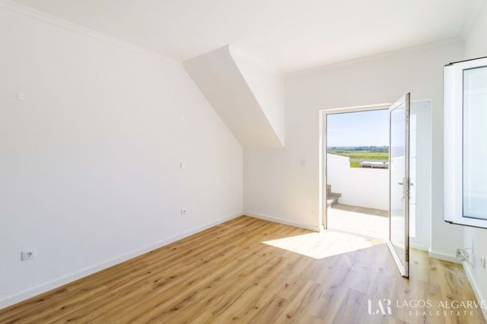 Image No.49-4 Bed Villa for sale