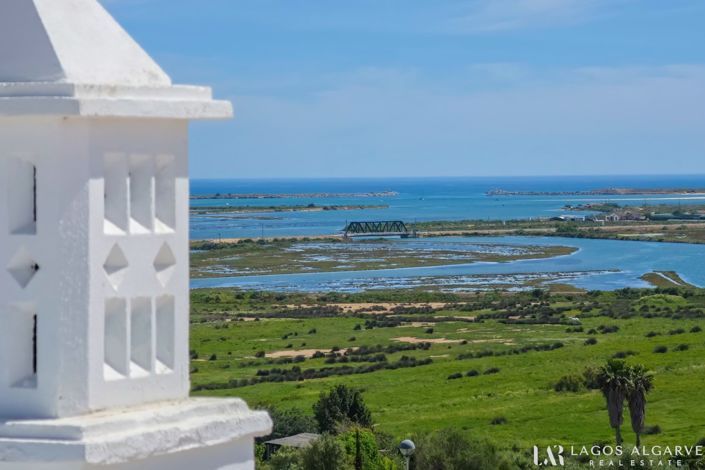 Image No.59-4 Bed Villa for sale