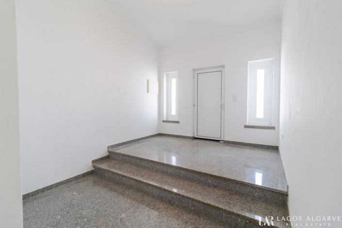 Image No.7-4 Bed Villa for sale