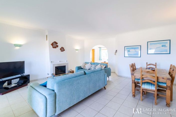 Image No.15-3 Bed Apartment for sale