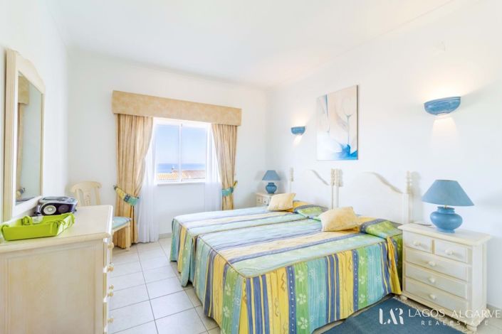 Image No.23-3 Bed Apartment for sale