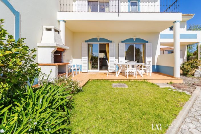 Image No.2-2 Bed Townhouse for sale