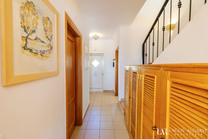 Image No.23-2 Bed Townhouse for sale