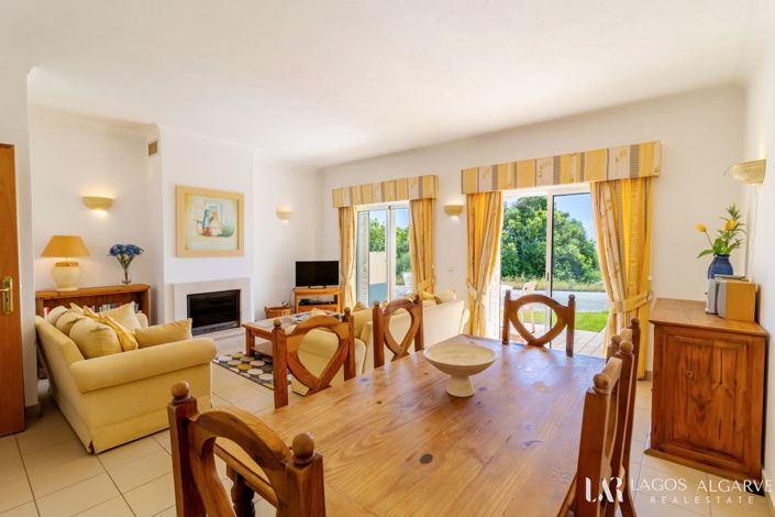 Image No.4-2 Bed Townhouse for sale