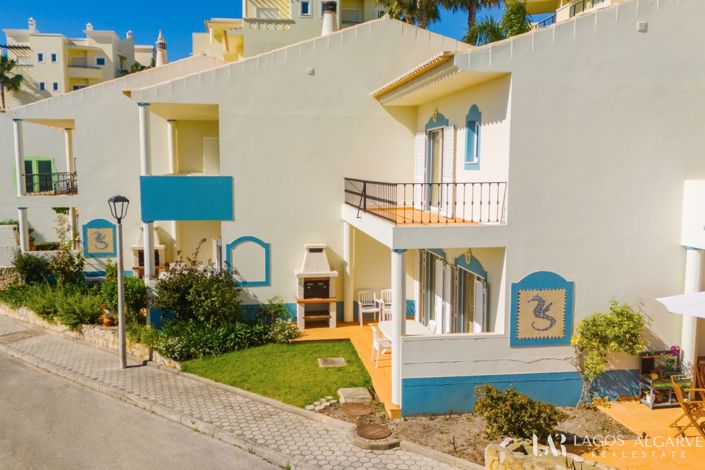 Image No.52-2 Bed Townhouse for sale