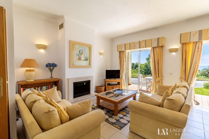 Image No.7-2 Bed Townhouse for sale