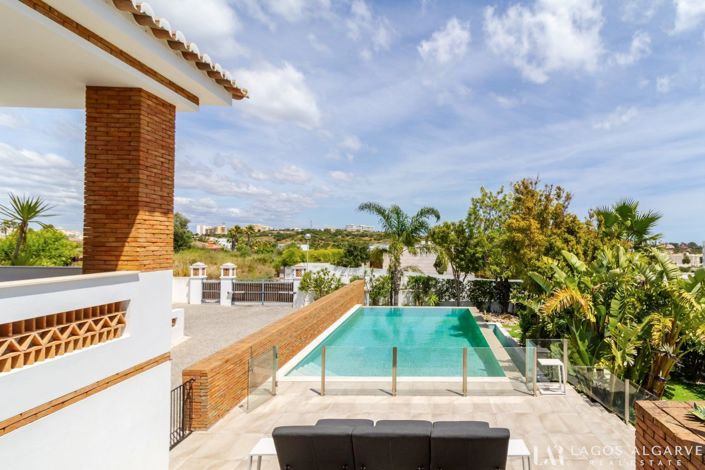 Image No.16-4 Bed Villa for sale