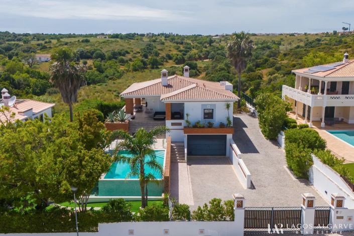 Image No.41-4 Bed Villa for sale