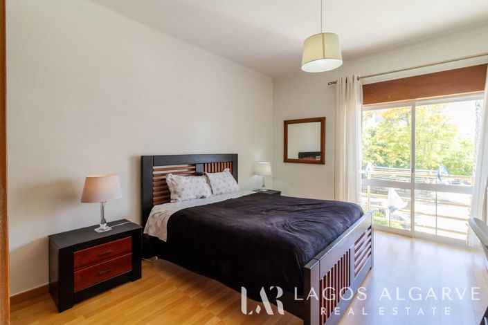 Image No.15-3 Bed Apartment for sale