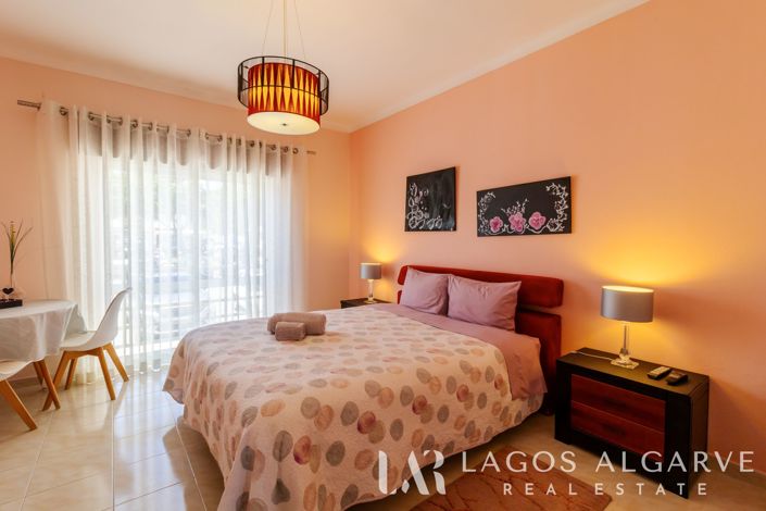 Image No.18-3 Bed Apartment for sale
