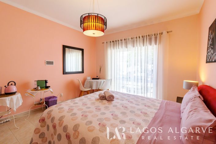 Image No.19-3 Bed Apartment for sale