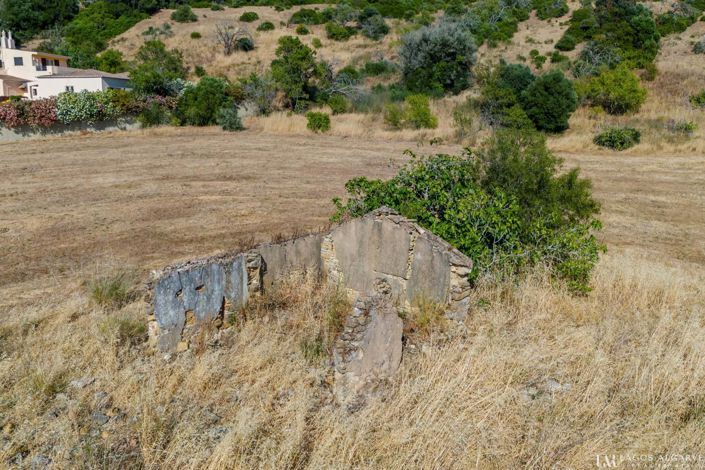 Image No.19-3 Bed Land for sale
