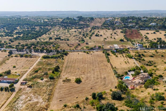 Image No.21-3 Bed Land for sale