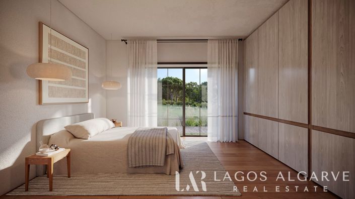 Image No.6-3 Bed Land for sale