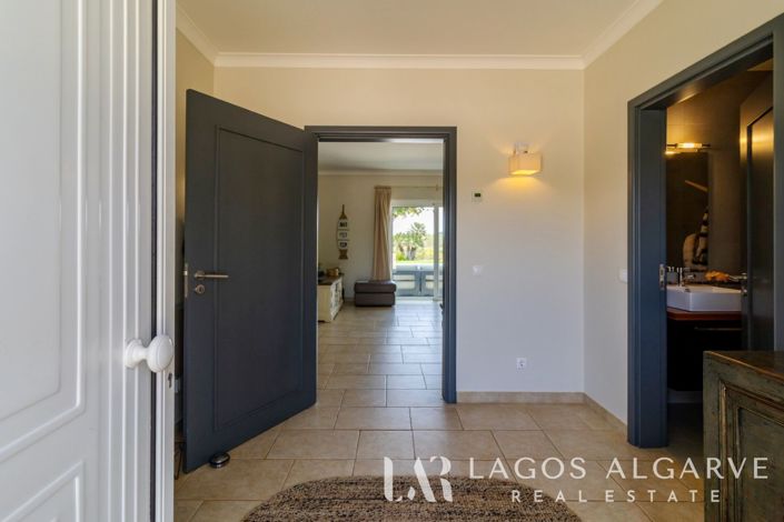 Image No.16-5 Bed Villa for sale