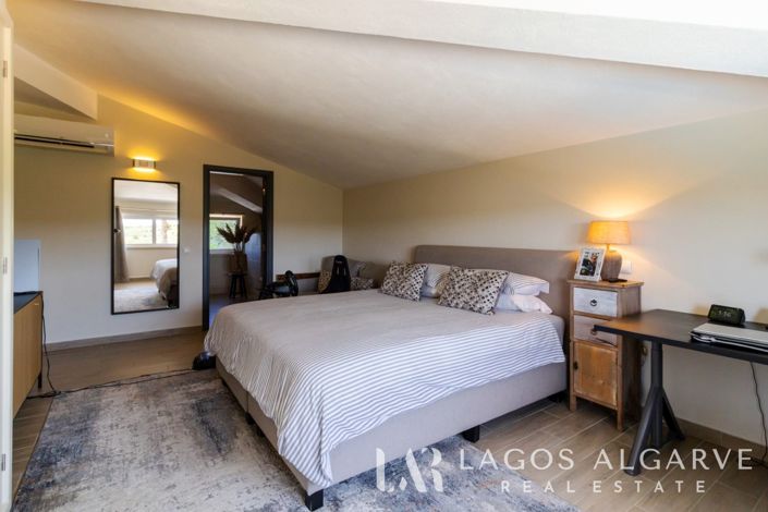 Image No.30-5 Bed Villa for sale