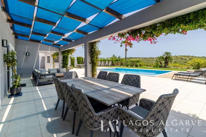 Image No.50-5 Bed Villa for sale
