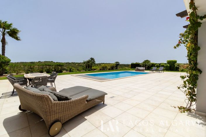 Image No.59-5 Bed Villa for sale