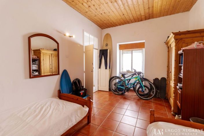 Image No.29-3 Bed Villa for sale