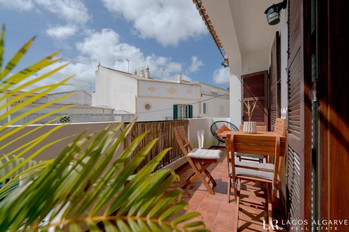 Image No.25-3 Bed Townhouse for sale